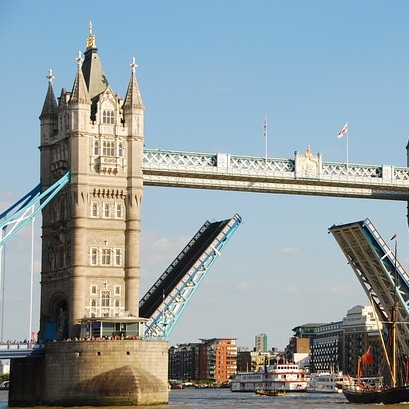 Tower Bridge Tea Cosy