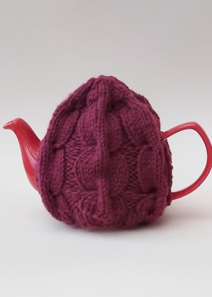 Cosy in Cables tea cosy