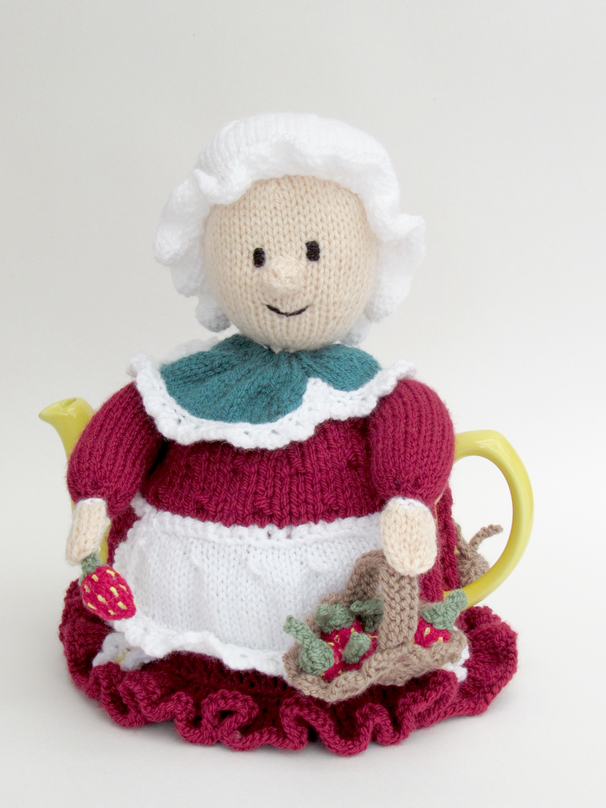 Crinoline Lady tea cosy knitting pattern