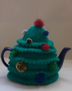 Green and Glitter Christmas Tree tea cosy