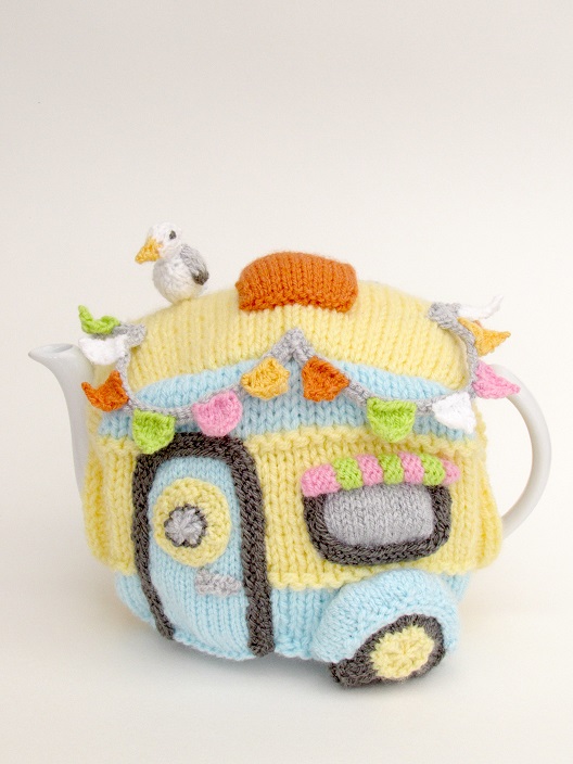 vintage caravan tea cosy knitting pattern